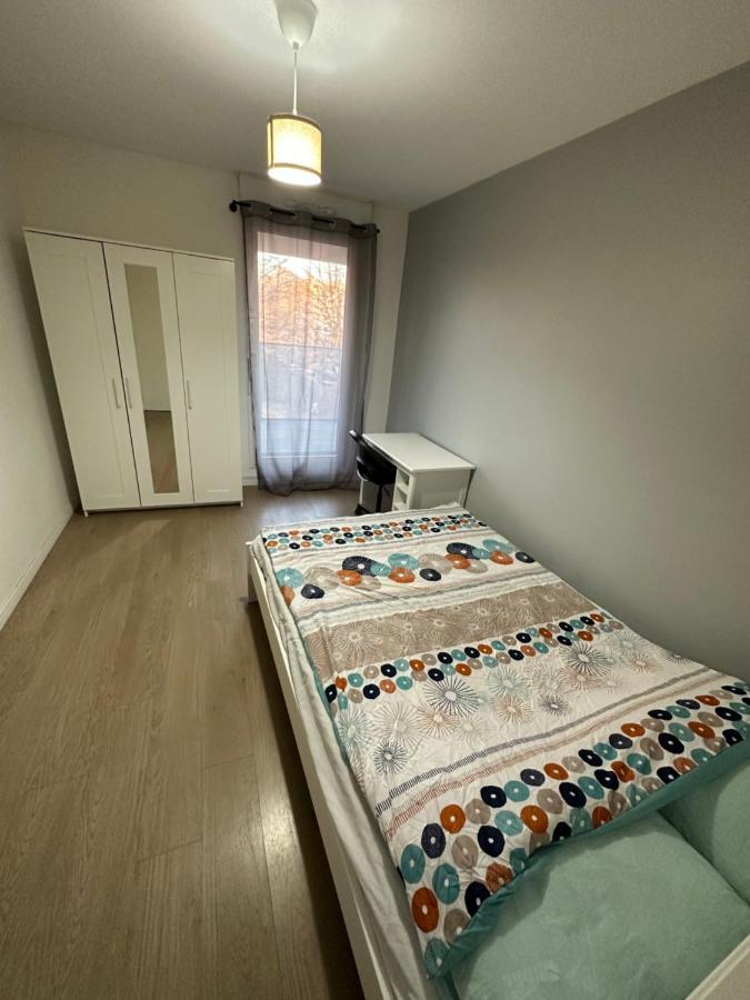 Logement La Courneuve-Aubervilliers Rerb Exteriér fotografie